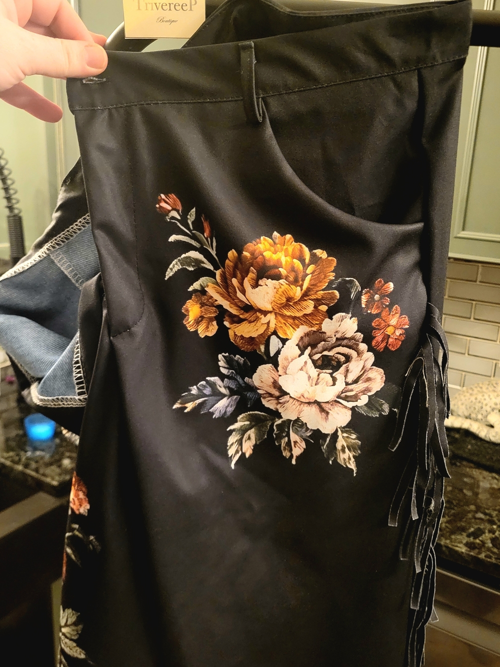 Black Floral Print Pants With Fringes